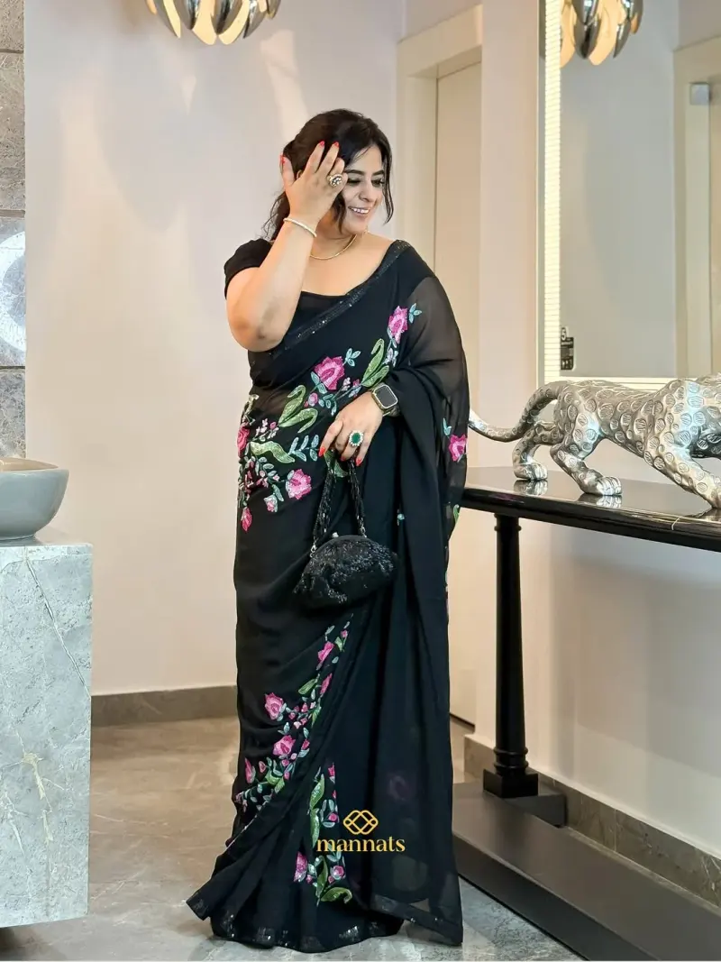 Pure Black Georgette Saree in Black – Mannats Boutique