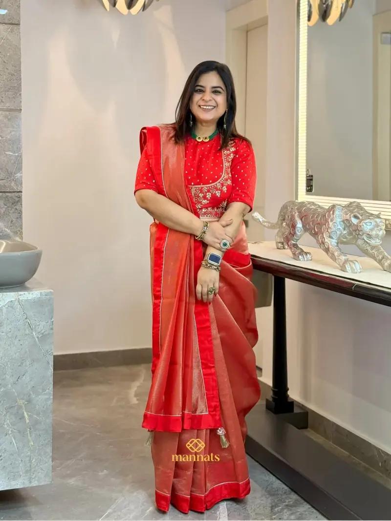 Tissue Saree Radiates a Subtle Metallic Sheen Saree – Mannats Boutique