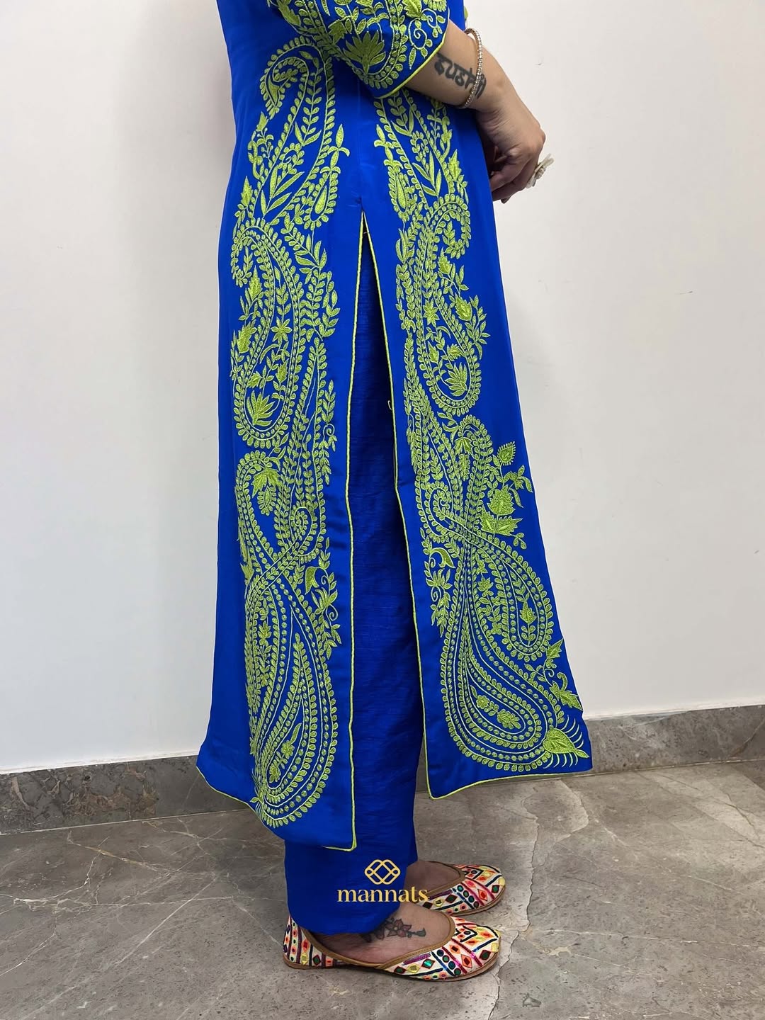 Blue pure georgette suit adorned with intricate thread embroidery, offering a perfect blend of e (1)