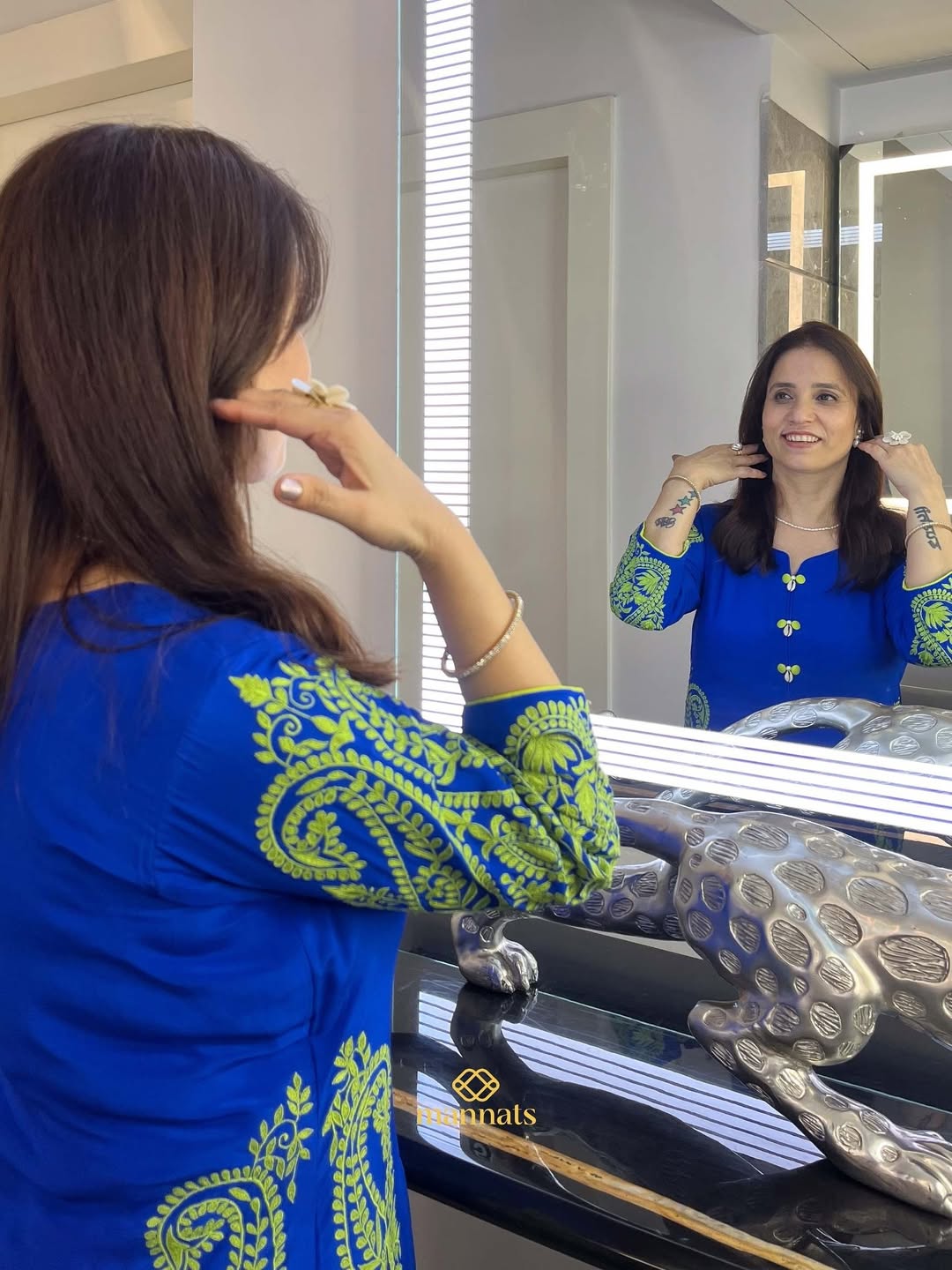 Blue pure georgette suit adorned with intricate thread embroidery, offering a perfect blend of e (4)