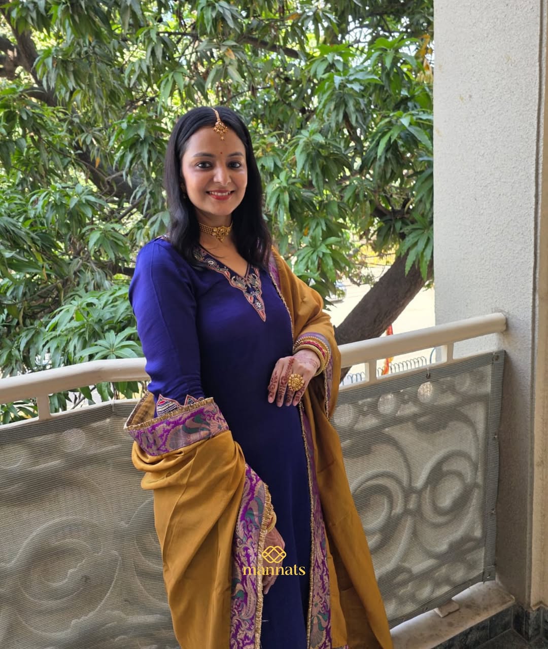 Celebrations with NidhiStep into timeless elegance with our Silk Palki Theme Embroidered Suit, c (3)