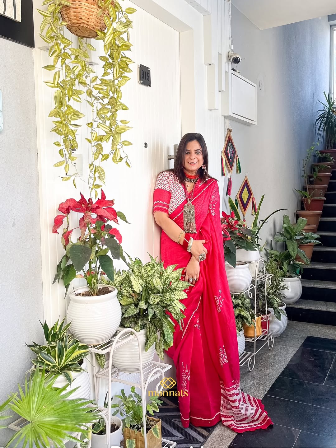 𝐑𝐚𝐧𝐠𝐯𝐚𝐥𝐢 (Day-7 रंगों और रूपों का उत्सव)🙏🏼🌺This Mulmul saree is a perfect blend of gr (3)