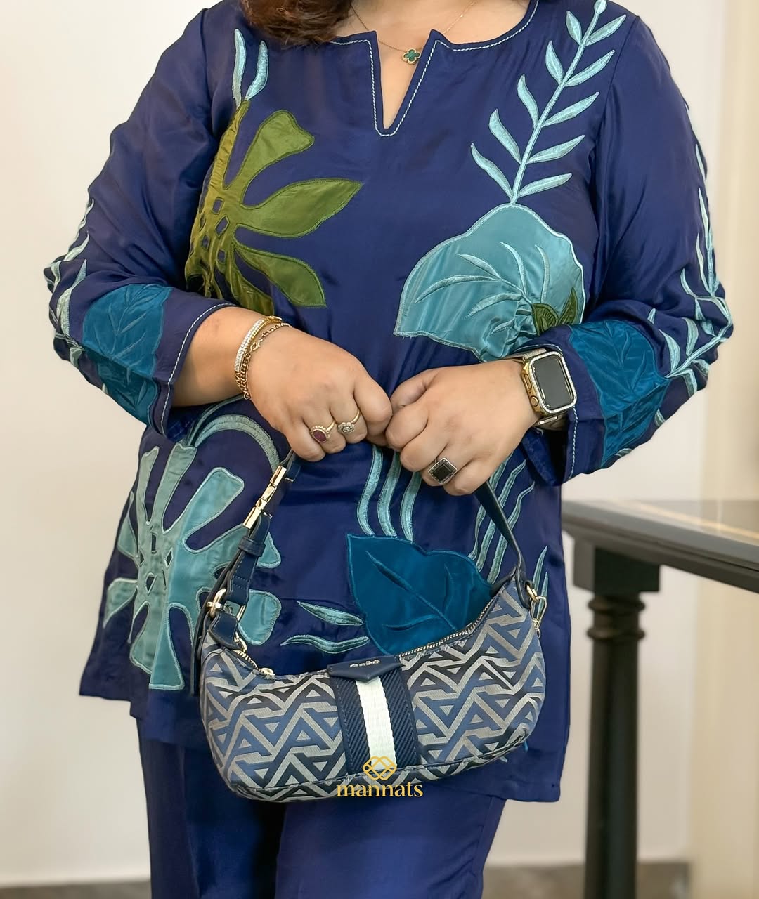 Where silk meets sophistication, and every stitch tells a story.This corset-style, adorned with (2)